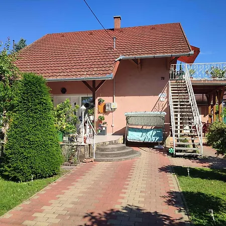 - Balaton 18360 Appartamento *