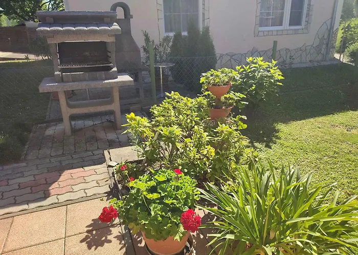 - Balaton 18360 * Balatonfenyves