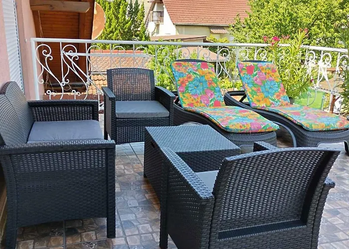 - Balaton 18360 Apartmán Balatonfenyves